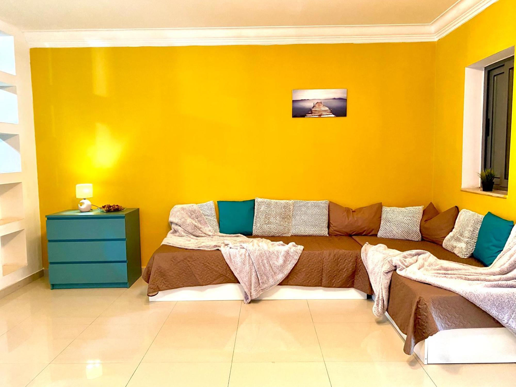 Seafront Harbour Haven - Steps To Ferry, Shops And Beaches Sliema Exterior foto